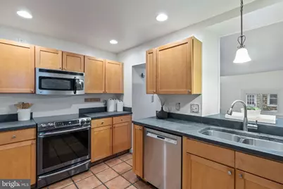 712 Pacific Street, Baltimore, MD 21211 - Photo 21