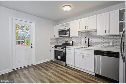 4702 Vancouver Road, Baltimore, MD 21229 - Photo 9