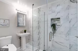 2202 Prentiss Pl, Baltimore, MD 21205 - Photo 15