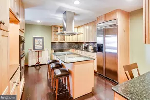 10 E Lee St, Baltimore, MD 21202 - Photo 9