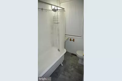 242 S Highland Avenue, Baltimore, MD 21224 - Photo 23
