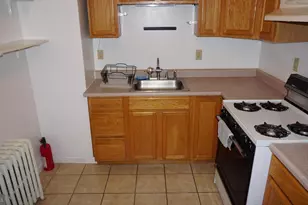 242 S Highland Ave, Baltimore, MD 21224 - Photo 5
