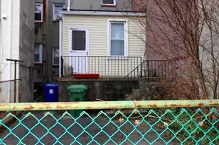 242 S Highland Ave, Baltimore, MD 21224 - Photo 3