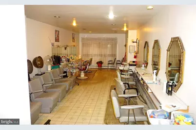 242 S Highland Avenue, Baltimore, MD 21224 - Photo 9