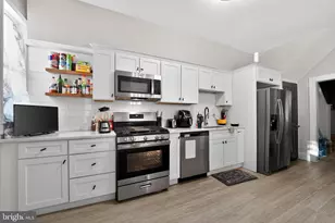 2483 Shirley Ave, Baltimore, MD 21215 - Photo 11