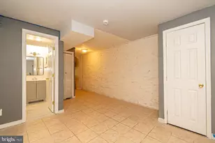 307 E 25th St, Baltimore, MD 21218 - Photo 3