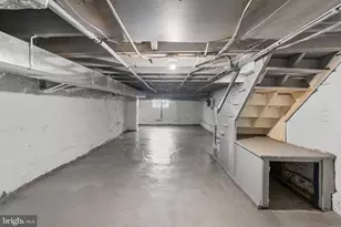 2002 N Smallwood St, Baltimore, MD 21216 - Photo 17