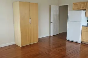 713 W 33rd St, Baltimore, MD 21211 - Photo 3