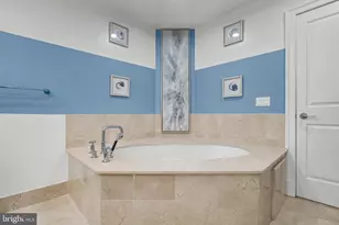 801 Key Hwy, Baltimore, MD 21230 - Photo 25