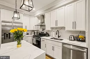 443 S Robinson St, Baltimore, MD 21224 - Photo 19