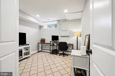 443 S Robinson Street, Baltimore, MD 21224 - Photo 29