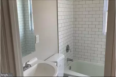 4738 Shamrock Avenue, Baltimore, MD 21206 - Photo 7