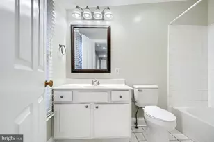 109 E West St, Baltimore, MD 21230 - Photo 29