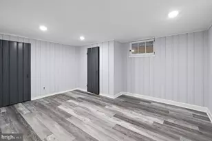 1211 E 35th St, Baltimore, MD 21218 - Photo 23