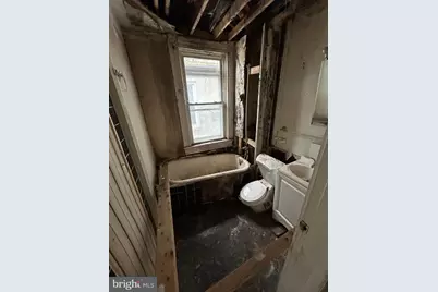 1539 N Broadway, Baltimore, MD 21213 - Photo 11