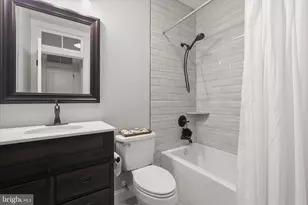 264 S East Ave, Baltimore, MD 21224 - Photo 31