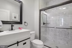 264 S East Ave, Baltimore, MD 21224 - Photo 27