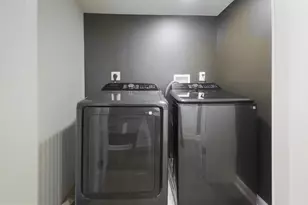 2321 McCulloh St, Baltimore, MD 21217 - Photo 23