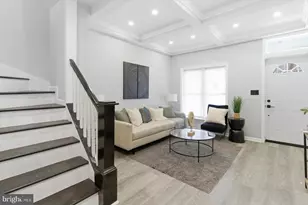 2033 N Bentalou St, Baltimore, MD 21216 - Photo 3