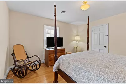 104 Gittings Avenue, Baltimore, MD 21212 - Photo 35