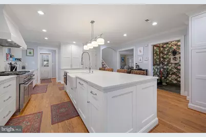 5405 Springlake Way, Baltimore, MD 21212 - Photo 9