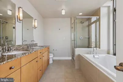 675 President Street #2409, Baltimore, MD 21202 - Photo 15