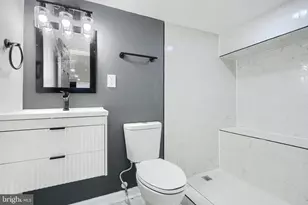 1609 E 30th St, Baltimore, MD 21218 - Photo 43