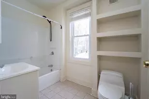 3204 Batavia Ave, Baltimore, MD 21214 - Photo 11