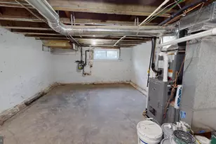 2519 E Fairmount Ave, Baltimore, MD 21224 - Photo 23