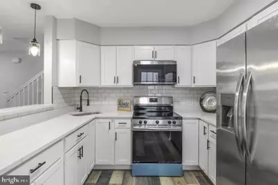 311 S Augusta Avenue, Baltimore, MD 21229 - Photo 5