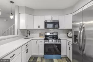 311 S Augusta Ave, Baltimore, MD 21229 - Photo 5