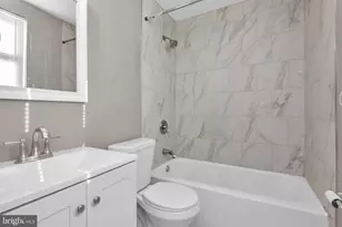 2735 Bookert Dr, Baltimore, MD 21225 - Photo 17