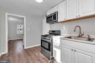 2735 Bookert Dr, Baltimore, MD 21225 - Photo 7