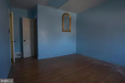 839 N. Chapel Gate Lane, Baltimore, MD 21229 - Photo 17