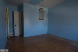 839 N Chapel Gate Ln, Baltimore, MD 21229 - Photo 17