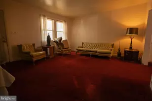 839 N Chapel Gate Ln, Baltimore, MD 21229 - Photo 3