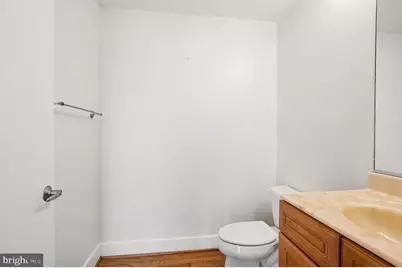 2772 Lighthouse Point E #201, Baltimore, MD 21224 - Photo 15