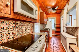 4309 Valley View Ave, Baltimore, MD 21206 - Photo 17