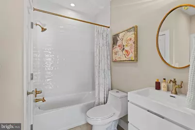 3419 Brewers Green Way, Baltimore, MD 21224 - Photo 27