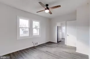 4110 Hillcrest Ave, Baltimore, MD 21225 - Photo 11