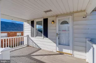 4110 Hillcrest Ave, Baltimore, MD 21225 - Photo 3