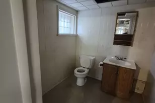 4905 Briarclift Rd, Baltimore, MD 21229 - Photo 35