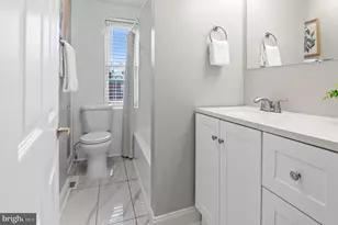 2318 Guilford Ave, Baltimore, MD 21218 - Photo 21