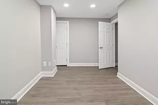 2318 Guilford Ave, Baltimore, MD 21218 - Photo 23