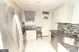 1209 N Linwood Ave, Baltimore, MD 21213 - Photo 11