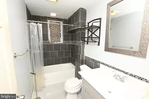 1209 N Linwood Ave, Baltimore, MD 21213 - Photo 17