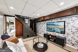 3425 Pleasant Pl, Baltimore, MD 21211 - Photo 25