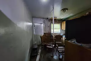 1920 W Fairmount Ave, Baltimore, MD 21223 - Photo 7