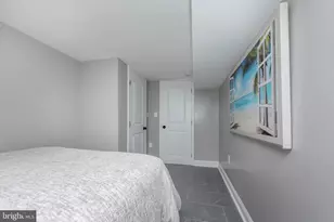 1007 W Fayette St, Baltimore, MD 21223 - Photo 27