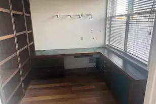 3801 Canterbury Rd, Baltimore, MD 21218 - Photo 5